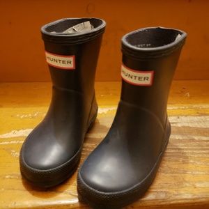 Toddler hunter rain boots like new